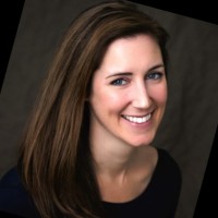 Liz Byron (Loya)