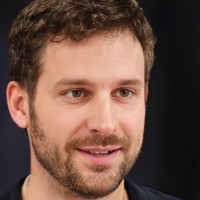 Christopher Everett