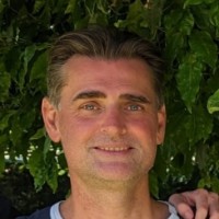 Ian Burton