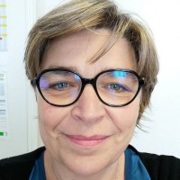 Christel REDOULES