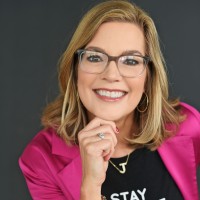 Julie Nee
