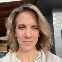 Kirsten Peterson