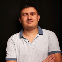 Денис Шамов