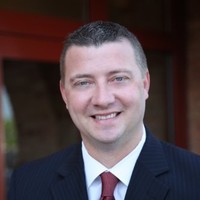 Michael Holmes