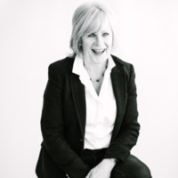 Lynda Steer