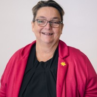 Angela Mclaren