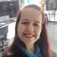 MONICA BARCELOS