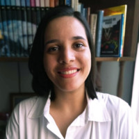 Isis Botelho