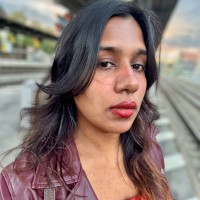 Karthiga R