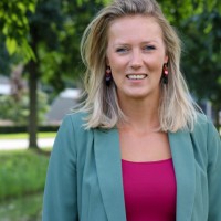 Karen Louwers