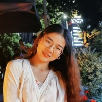Una Luo
