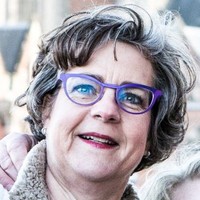 Yvonne Van Den Bos