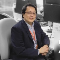 Stephen Lo