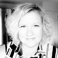 Julie Yvette Smith