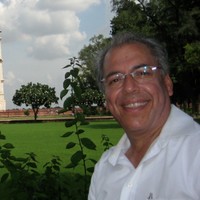 Roberto Leal Perales