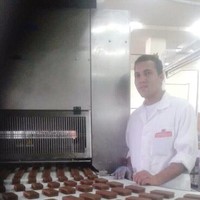 أحمد كمال أبو عزام