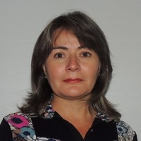Luz Adriana Nova Gómez