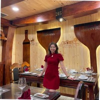 Nguyet Minh Emma