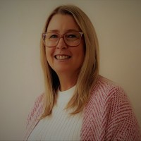 Kim Apps