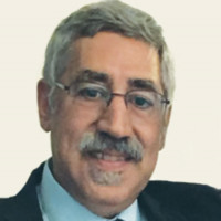 Gordon W Snyder