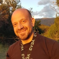 Esteban Oro Vojacek