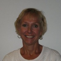 Linda Knapp