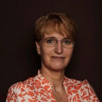 Sandra Van Der Velden