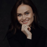 Julia Harhardina