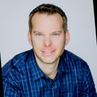 Lance Dumont