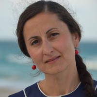 Ana Buadze Pd Dr. Med.