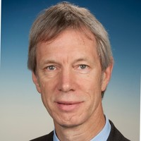 Dr. Johannes Niessing