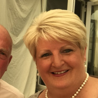 Yvonne Rignall