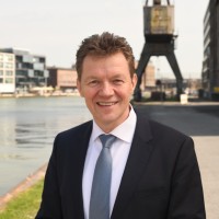 Dr. Holger Seib