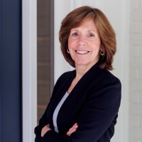 Lois Magee