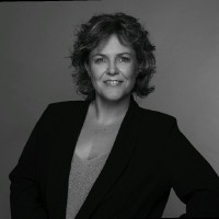Monique Van De Veen Bba