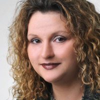 Melanie Lange