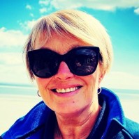 Gill Lowen