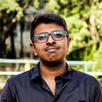 Naveen R