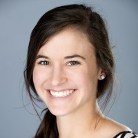 Christina Lee Olsen, Pe