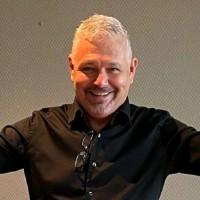 Peter Buza