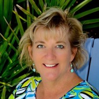 Paula Kiker