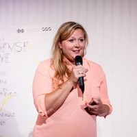 Carlijn Voorneveld