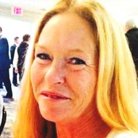 Lori Costa