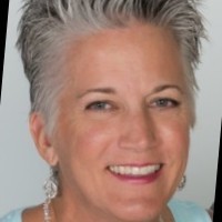 Leslie Jones