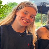 Isobel Holmes