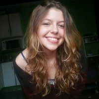 Caroline Leles