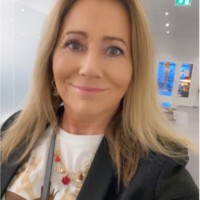 Elin M. Hoel