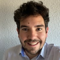 Andrés Reyes Zubikarai
