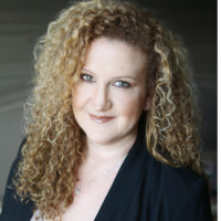 Robyn Mclean
