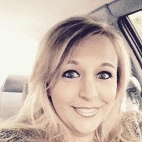 Holly Ellis